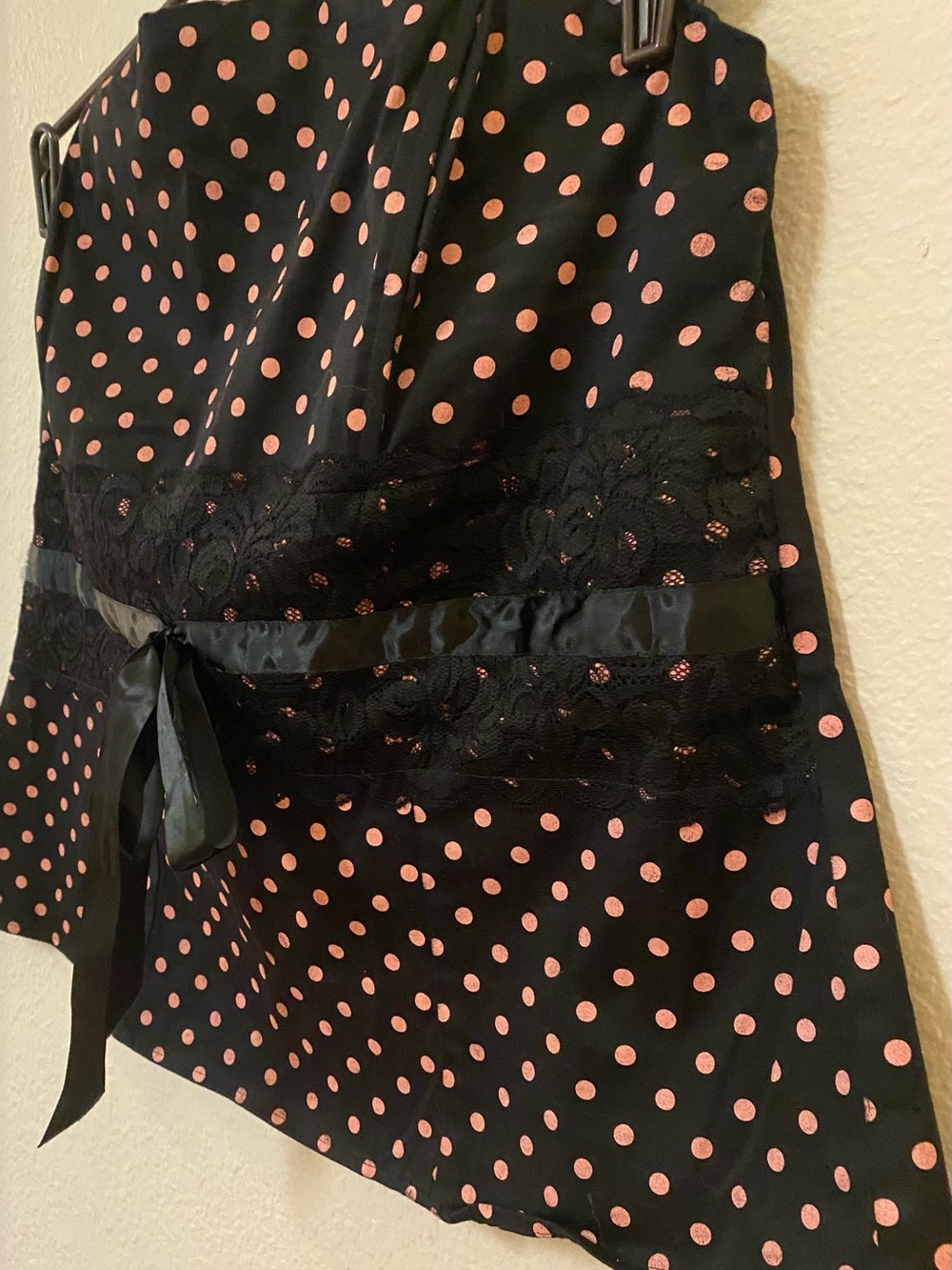 Torrid Bustier with Ribbon Detail - Black with Pink Dots - Size 3X - Like New! - Picture 4 of 7